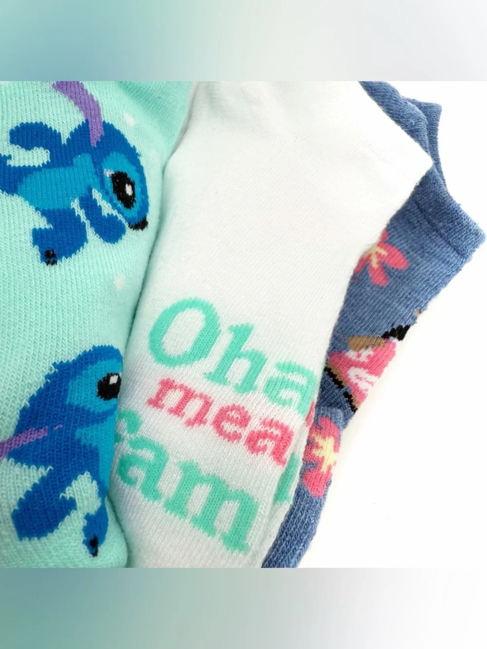 New Disney Lilo and Stitch Women’s No Show Socks Ohana Means Family Hibiscus Y2K